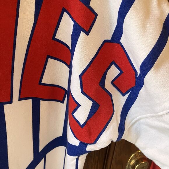 Victoria's Secret Pink Chicago Cubs Cubbies Sweatshirt M White Blue Red Retro - Picture 11 of 12